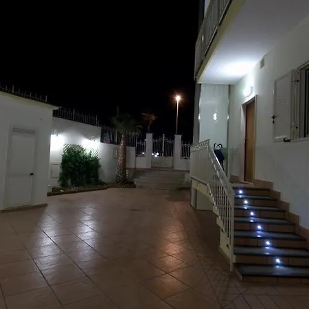Venustas Park Hotel
